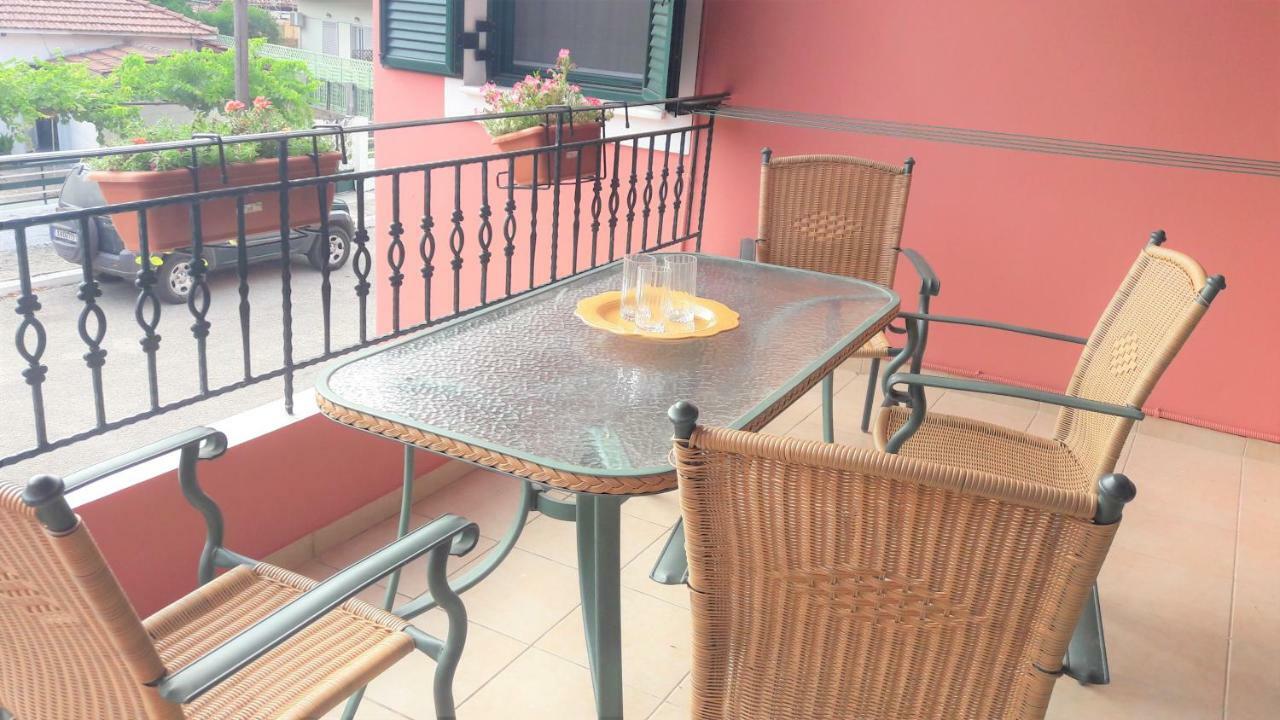 Giannos Apartments Айя-Евфимия Экстерьер фото